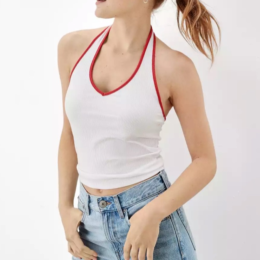 AE Woman’s White Halter Tank Top Size Large fitted brand new with tags